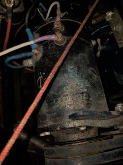 Jaki regulator napięcia do prądnico-rozrusznika RG15 C na jachcie?