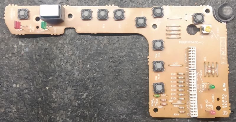 Stacjonarny telefon bezprzewodowy Panasonic KX-T4300H, zaglądamy do środka
