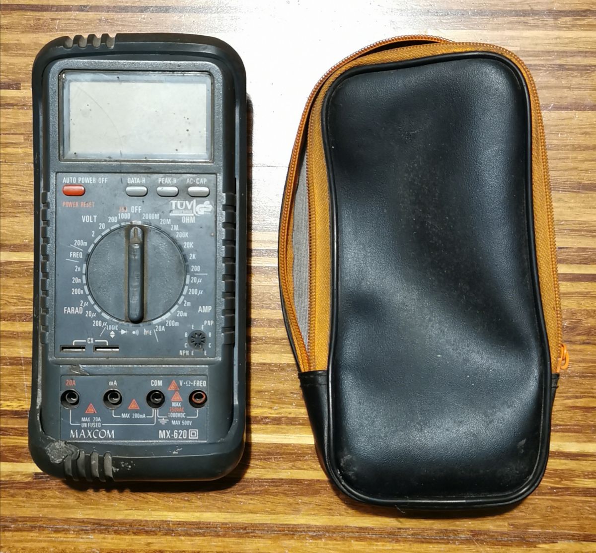 Multimetr Maxcom MX-620 - Uszkodzony pomiar napięcia --> komunikat O.L