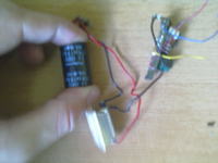 lampa błyskowa i kondensator