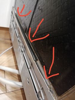 Zmywarka Bosch SMV40D90EU/09 - wyciek z tyłu obudowy