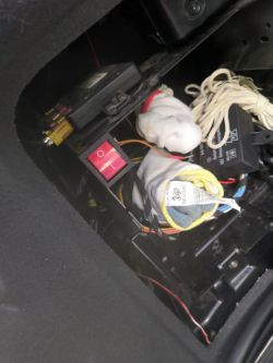 Problem z kierunkowskazami po zmianie gniazda przyczepy