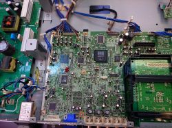 NEC 57" MultiSync LCD5710 - wyłącza się po 30 minutach