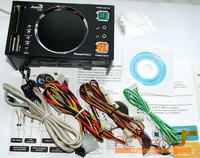 Panel Aerocool PowerWatch, podłączanie kabli.