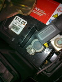 Czy przenośny akumulator rozruchowy z Jula nadaje się do BMW E46?