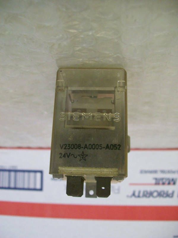 Siemens V23008-A0030-A052 24VAC Relay 