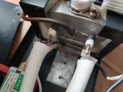 Wytwornica dymu nie działa (nie grzeje) // Pilot wytwornicy dymu działa "na odwrót"