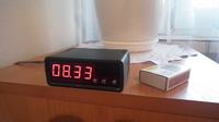 Zegar LED z pomiarem bieżącej, oraz minimalnej i maksymalnej temperatury dobowej Zegar LED z pomiarem bieżącej, oraz minimalnej i maksymalnej temperatury dobowej
