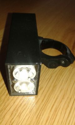 Latarka 12,2W 2 Cree xm-l 2A , 2 x18650 z Atmega (Arduino) Latarka 12,2W 2 Cree xm-l 2A , 2 x18650 z Atmega (Arduino)