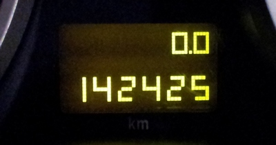 Opel Astra H - Naprawa wyświetlacza LCD od licznika km (przebieg) - domowe DIY Opel Astra H - Naprawa wyświetlacza LCD od licznika km (przebieg) - domowe DIY