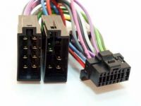 Podłączenie radia Alpine w Audi S3 8L - jakie adaptery są potrzebne?