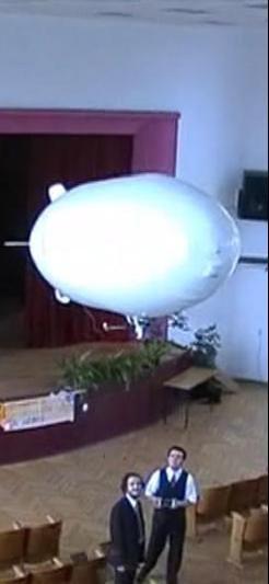 Codename Hindenburg, czyli sterowiec RC na 433MHz Codename Hindenburg, czyli sterowiec RC na 433MHz
