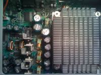 Co piszczy na płycie z elementami elektronicznymi? Zdjęcia Co piszczy na płycie z elementami elektronicznymi? Zdjęcia