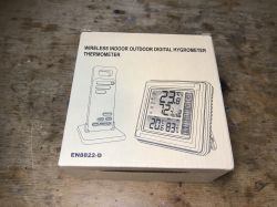 Stacja pogodowa (temperatura+wilgotność) RF z trzema czujnikami - EN8822-D