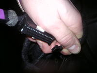 BMW E46 318d - Identyfikacja przewodów w bagażniku, podłączenie zmieniarki CD?