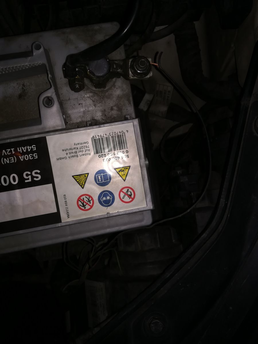 Hyundai I30 - Akumulator - Problem Z Podlaczeniem Akumulatora Po Jego Odlaczaniu