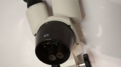 Biolux - niewielki, stereoskopowy mikroskop dla elektronika Biolux - niewielki, stereoskopowy mikroskop dla elektronika