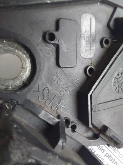 Mercedes w245 - Alternator 150A Valeo: Sprawdzanie szczotek, komutatora i regulatora napięcia