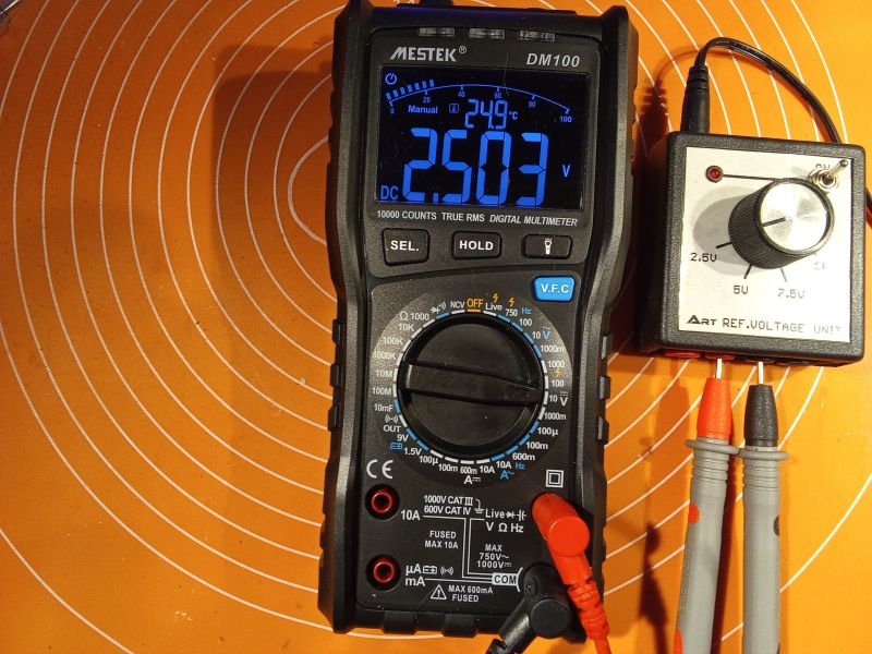 MESTEK DM 100 - miernik uniwersalny dla każdego? Krótki opis i kilka fotek.