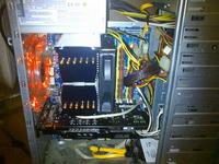 Czy temperatury ASUS GeForce 560 TI i Intel Q9300 są w normie?