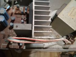 Wnętrze starej wieży Sanyo DC-X300 Wnętrze starej wieży Sanyo DC-X300