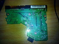 WD1600YS-01SHB1 – czy płytka PCB musi mieć identyczne oznaczenie przy wymianie?