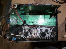 Wnętrze starej wieży Sanyo DC-X300 Wnętrze starej wieży Sanyo DC-X300