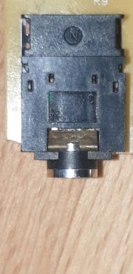 Złącze jack 3.5mm z wyłącznikiem izolowanym