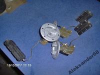Kontrolka rezerwy paliwa w Polonez Atu Plus 1998 przy 15 litrach w baku