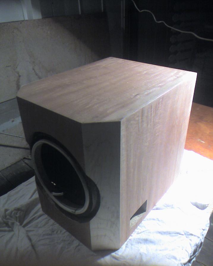 Subwoofer aktywny na Visaton 200 SC Subwoofer aktywny na Visaton 200 SC