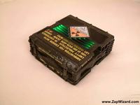 Komputer w skrzynce po amunicji