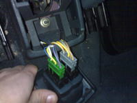 Przełącznik z elektrycznych szyb - pytanie.