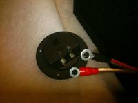 Pare rad na temat wzmacniacza i głosnika Hifonics&Infinity