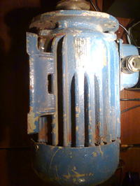 Silnik trójfazowy 2,2 kW, 1410 obr .5,1A waga 31kg