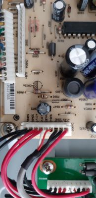 Subwoofer aktywny od kina - można podłączyć pod inne?