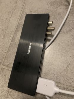 Telewizor Samsung - nie chce uruchomić się modem?