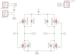 Uproszczony schemat mostka H z tranzystorami MOSFET i diodami 1N4007, złącza wejść A0/A1 i wyjść OUT1/OUT2.