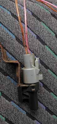 Podłączenie zegarka z czujnikiem temperatury do Hondy CR-V bez klimatyzacji automatycznej