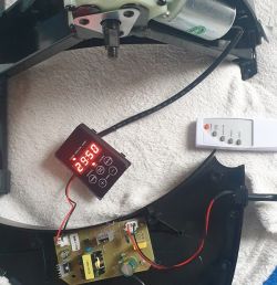 Podłączenie elektronicznego panelu sterowania do urządzenia z silnikiem.