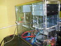 Szukam informacji na temat budowy obudowy PC ze szkła.