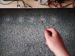 Telewizor ze śmieci, tester LED, naprawa podświetlenia LED przy zerowym budżecie