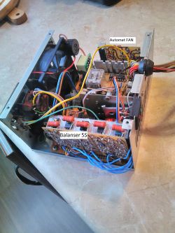 Universal Li-ion charger with ATX power supply Universal Li-ion charger with ATX power supply