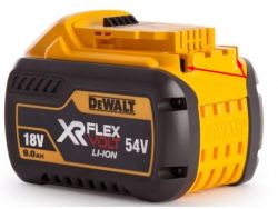Naprawa ładowarki DeWalt DCB107, porównanie wersji EU i USA, przeróbka na 230V