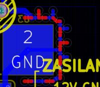 KiCad - jak przypisać przelotki do masy i zmieniać wielkość padów na żywo?