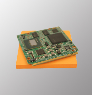 Miniaturowy komputer z Intel Atom o wymiarach 70x70 mm Miniaturowy komputer z Intel Atom o wymiarach 70x70 mm