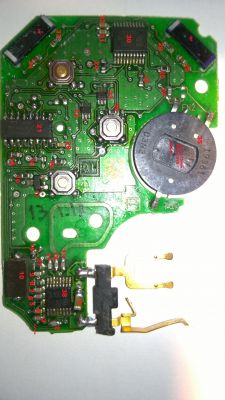 Image of a circuit board with electronic components numbered, with a question regarding the value of the inductor marked as number 5.