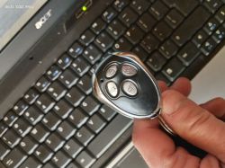 Fiat Multipla I 2002 - Rozkodowany kluczyk, brak instrukcji do alarmu.