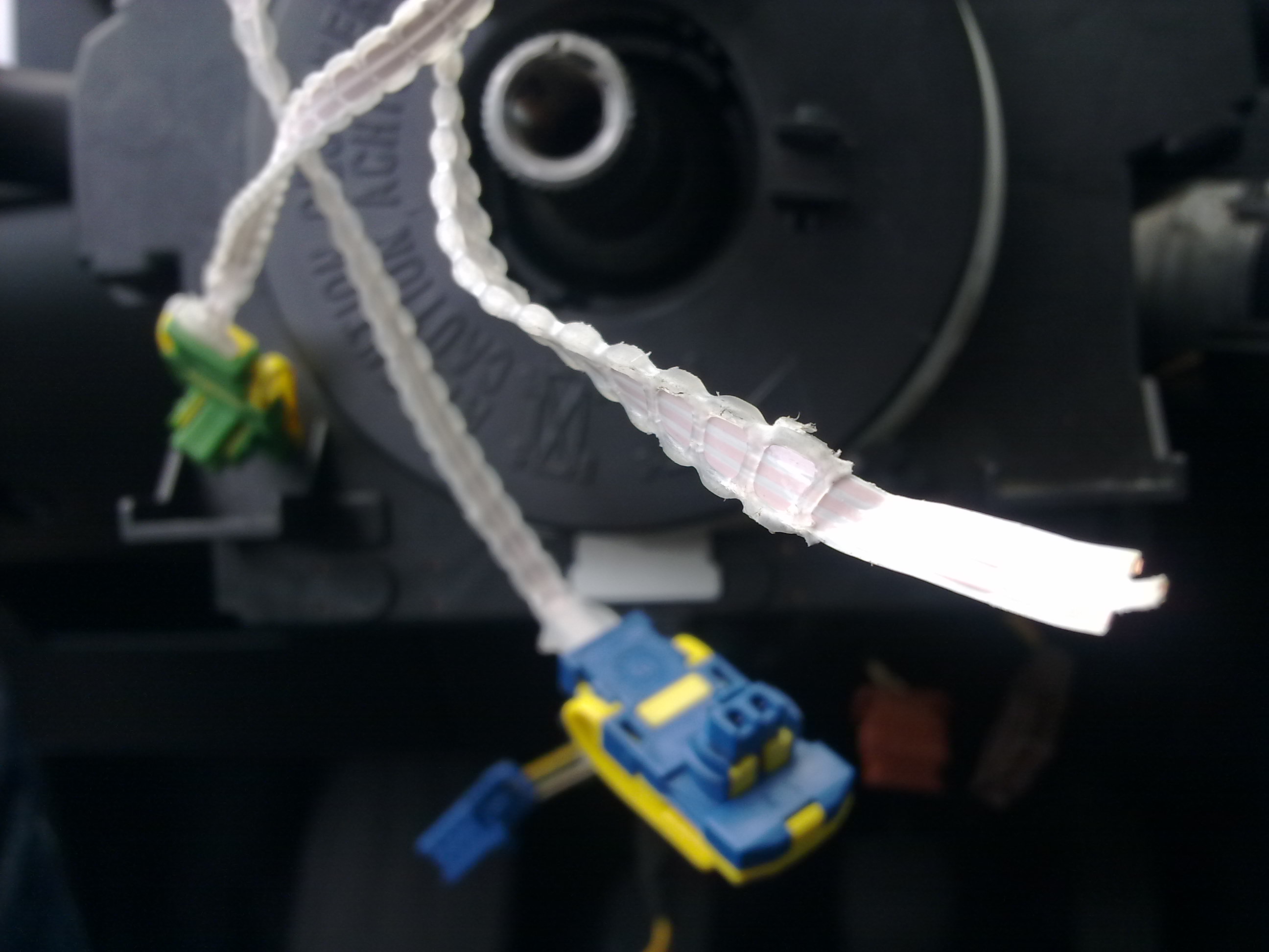 Przełącznik zespolony, przerwany kabel. Peugeot 307