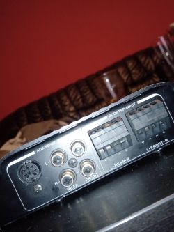 Mać Audio stereo amplifer 4x30 - Mostkowanie...? Mać Audio stereo amplifer 4x30 - Mostkowanie...?