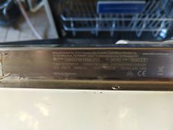 Tabliczka znamionowa urządzenia BSH z informacjami technicznymi